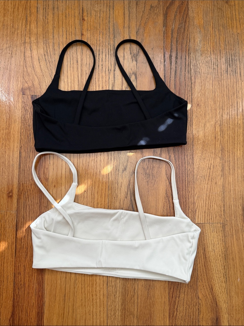 2 Pack Sports Bras - Picture 4 of 5